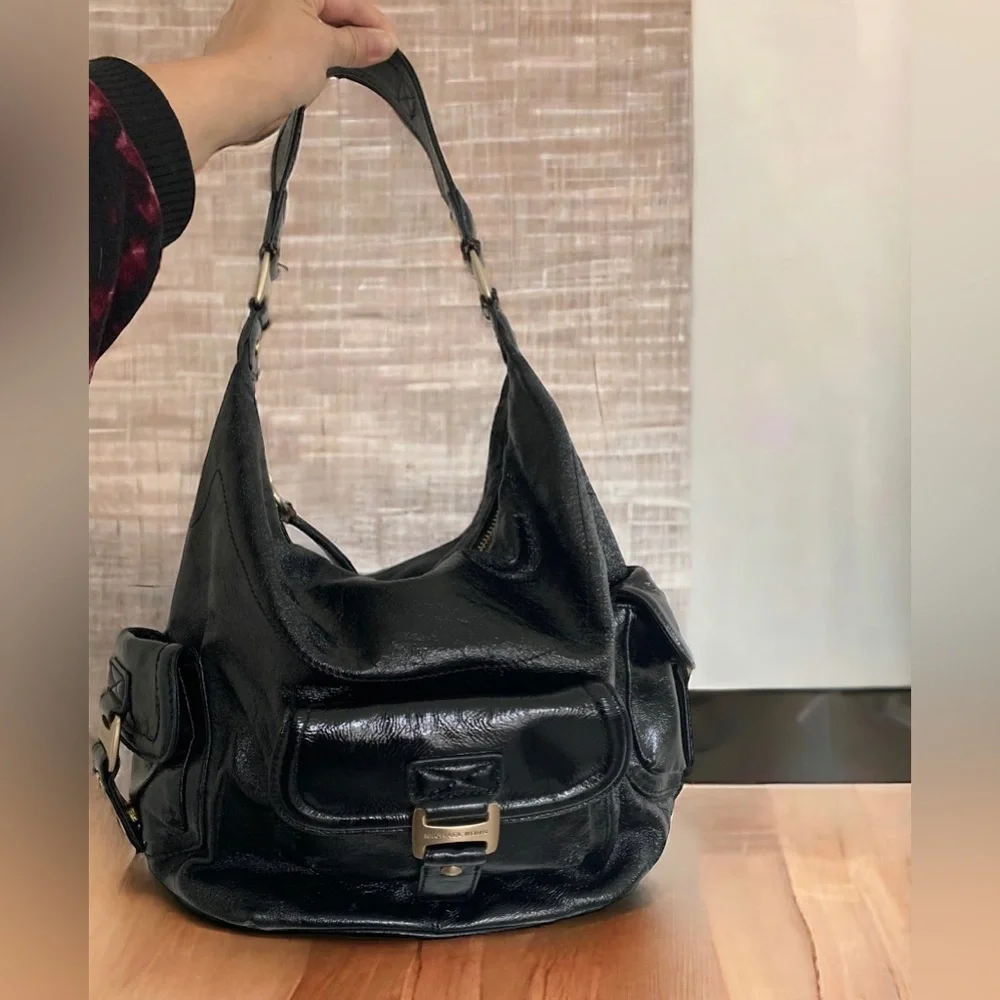Michael Kors Patent leather hobo bag - Picture 1 of 13